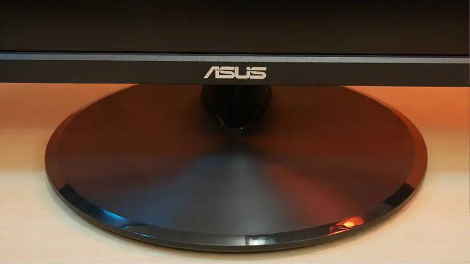 asus-4k-vp28uqg-x8