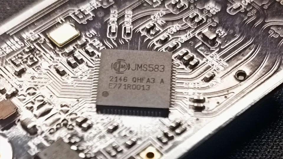 vantec-nvme-10G-chipset